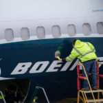 Boeing планирует уволить до 10% штата