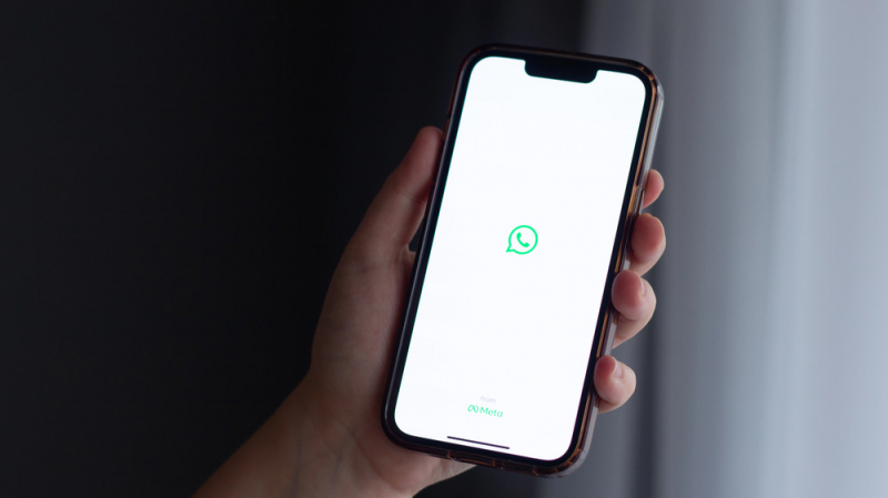iPhone догоняет Android: WhatsApp готовит функцию для двух аккаунтов